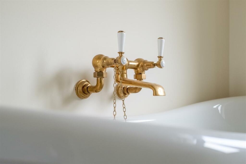 Additional image 25 of Earle Drive, Parkgate