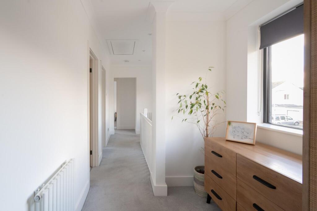 Additional image 26 of Robinswood Crescent, Penarth