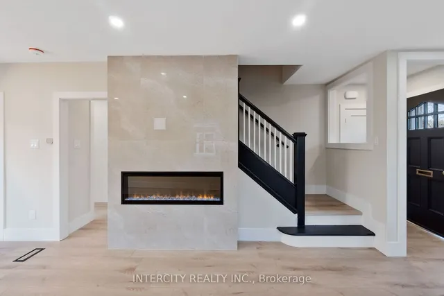 Additional image 3 of 560 Beach Blvd