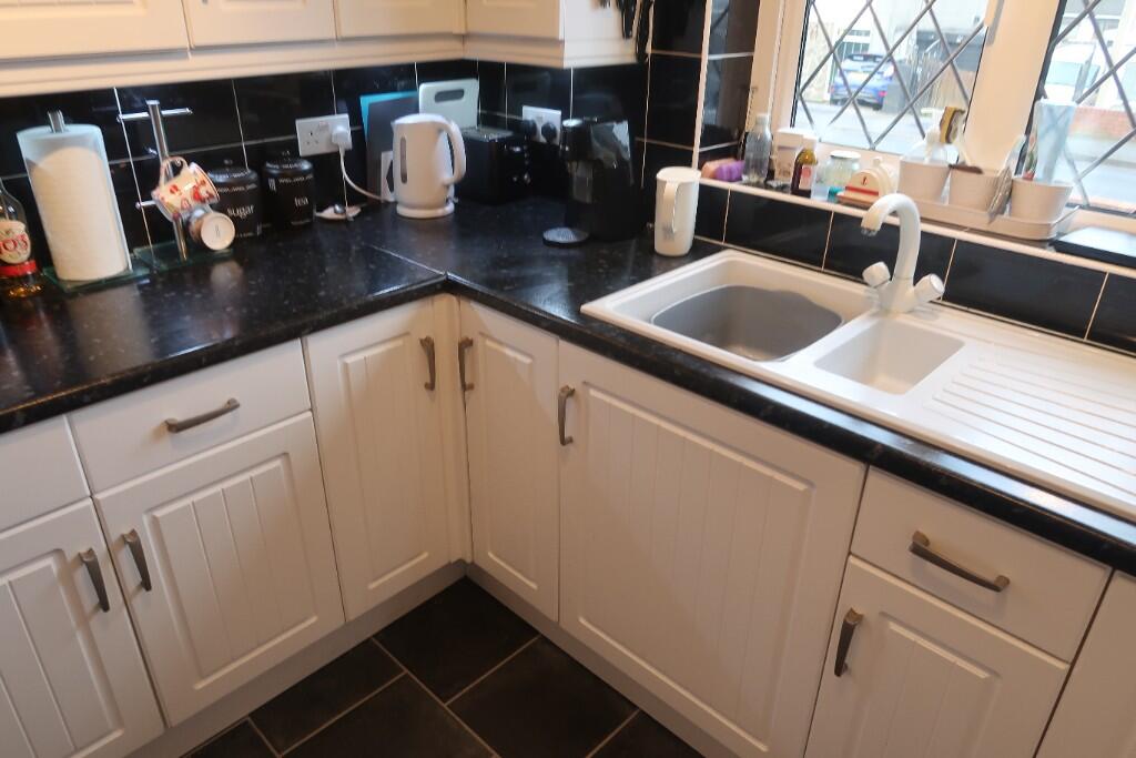 Additional image 2 of St. Annes Gardens, Maesycwmmer, Hengoed, Caerphilly, CF82