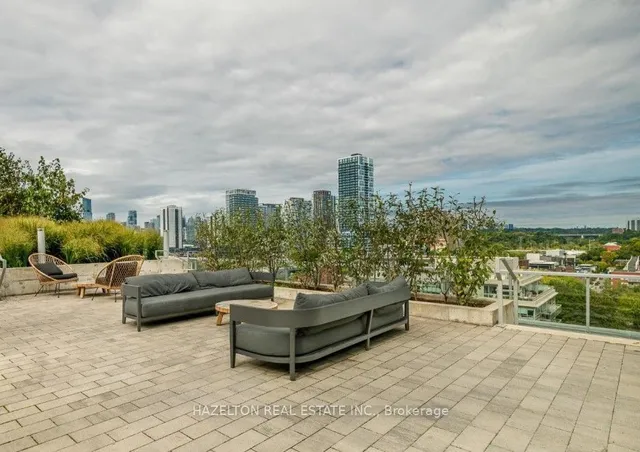 Additional image 29 of 15 Baseball Pl Unit 815