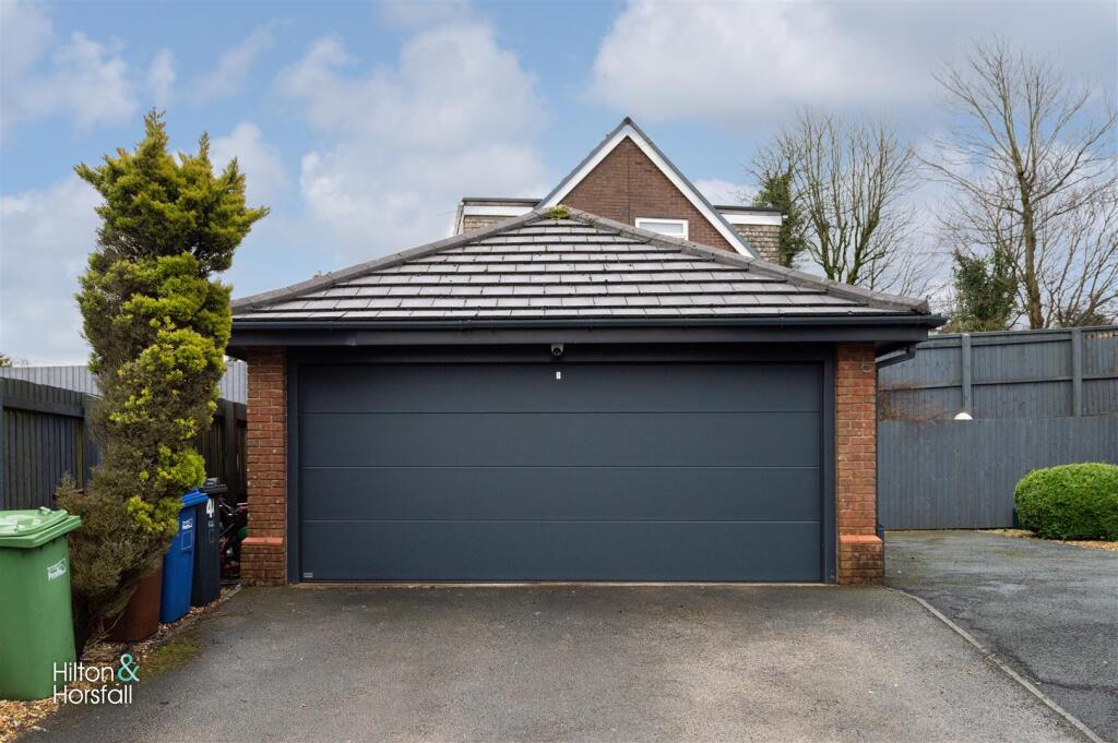 Additional image 21 of Hillsborough Avenue, Brierfield