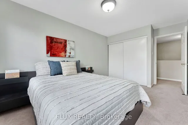 Additional image 23 of 399 HOBBS Cres