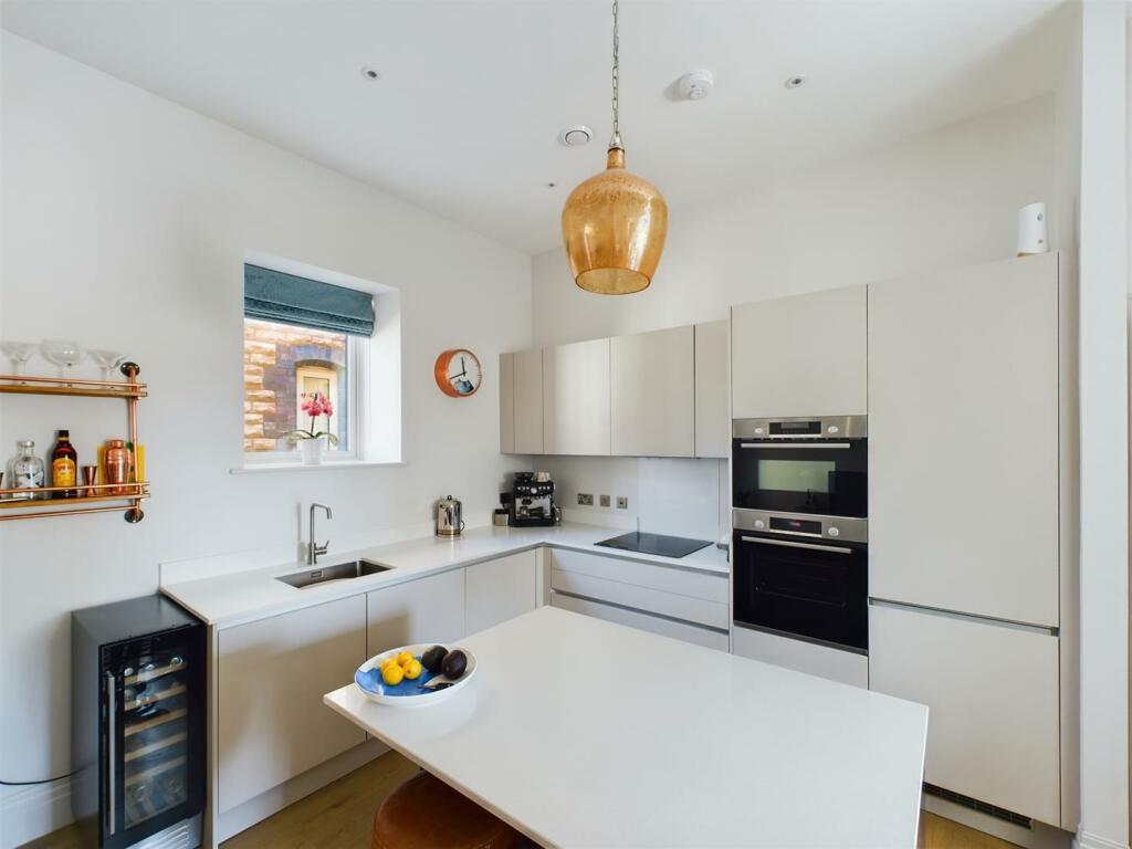 Additional image 3 of The Rest Bay, Porthcawl