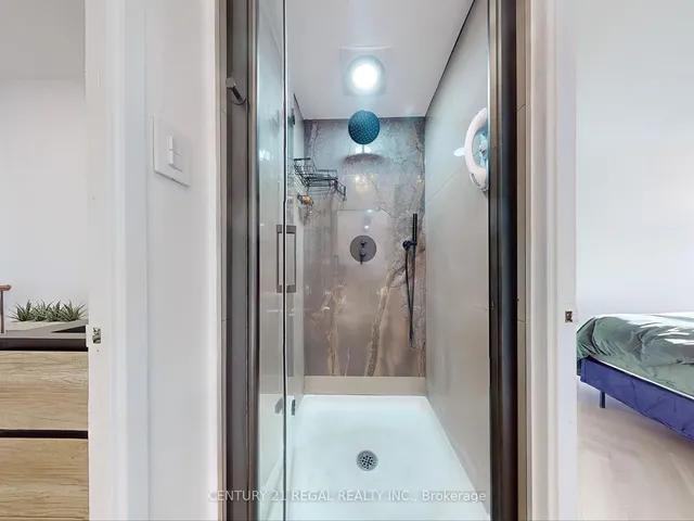 Additional image 17 of 364 The East Mall Unit 105