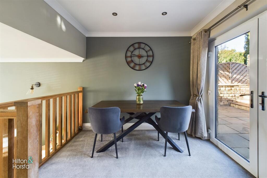 Additional image 6 of Barn Field Close, Colne