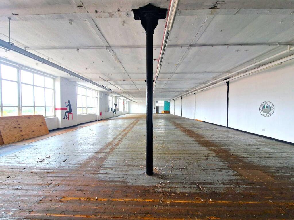 Additional image 7 of Unit 41, Brownlow Business Park, Tennyson Street, Bolton, BL1 3DX