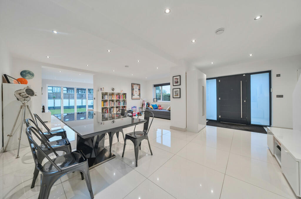 Additional image 26 of Southborough Road, Bromley, BR1