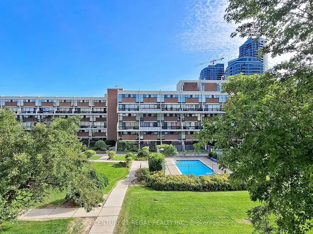 Additional image 37 of 364 The East Mall Unit 105