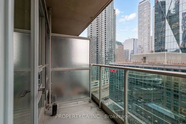 Additional image 23 of 18 Yonge St Unit 1501