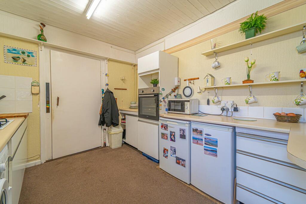 Additional image 3 of New Road, Porthcawl, CF36