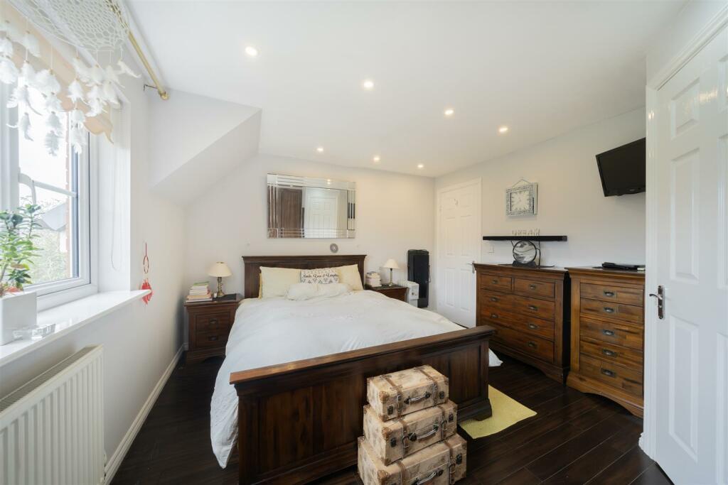 Additional image 16 of East O' Hills Close, Heswall, Wirral, CH60