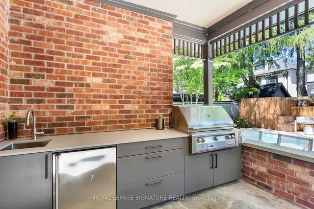 Additional image 17 of 28 Queen Mary's Dr