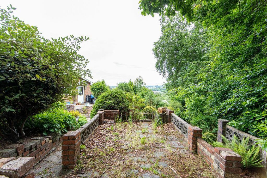 Additional image 29 of Ashgrove, Edwardsville, Treharris