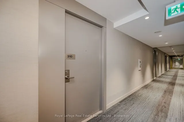 Additional image 37 of 19 Western Battery Rd Unit 310