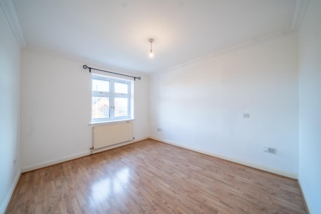 Additional image 6 of Meols Drive, CH47