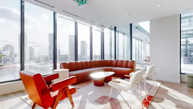 Additional image 38 of 9 Tecumseth St Unit 707