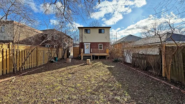 Additional image 33 of 726 Eglinton Ave