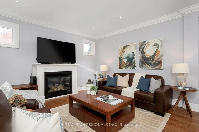 Additional image 15 of 128 Westrose Ave