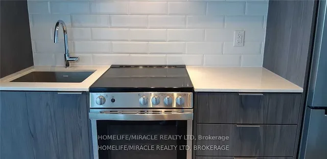 Additional image 5 of 70 Annie Craig Dr Unit 1001