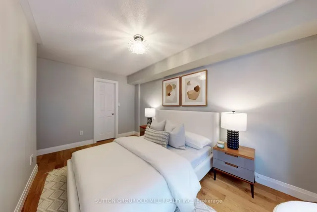 Additional image 15 of 50 Turntable Cres Unit 56