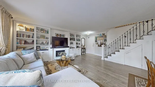 Additional image 8 of 110 Ling Rd Unit 17