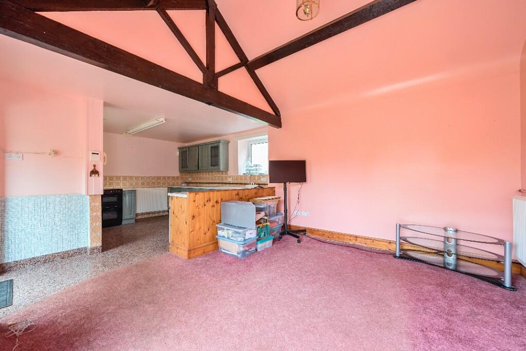 Additional image 4 of Snowdrop Hill Farm, Bryn Y Garreg, Flint Mountain