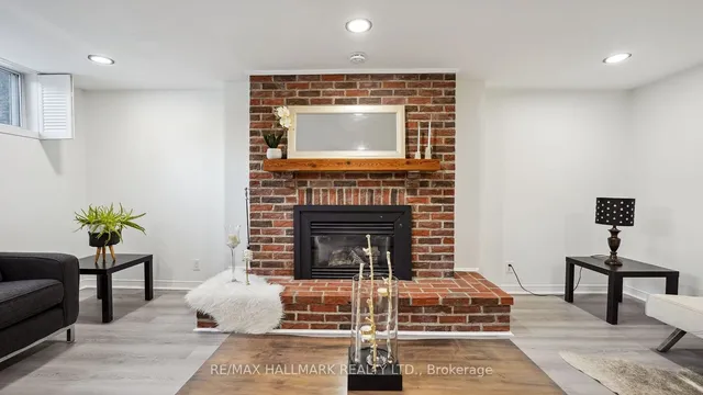 Additional image 26 of 73 Regency Sq