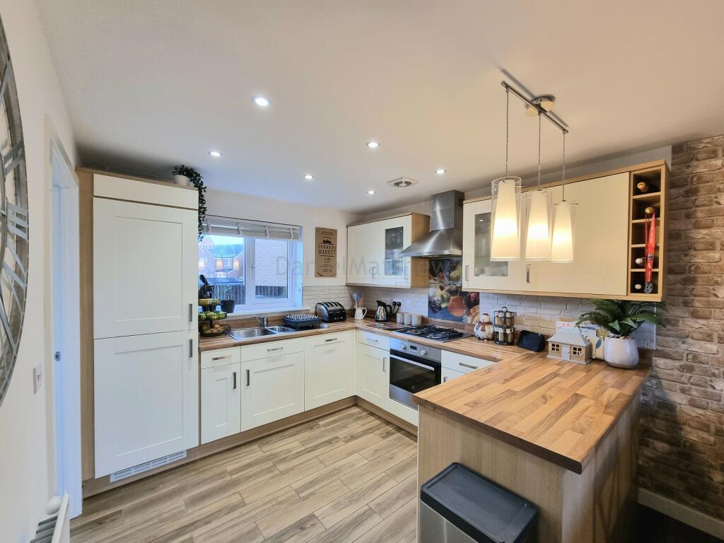 Additional image 10 of Ffordd Y Rhosyn, Coity, Bridgend. CF35 6GJ