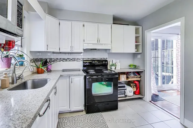 Additional image 5 of 139 Benjamin Blvd