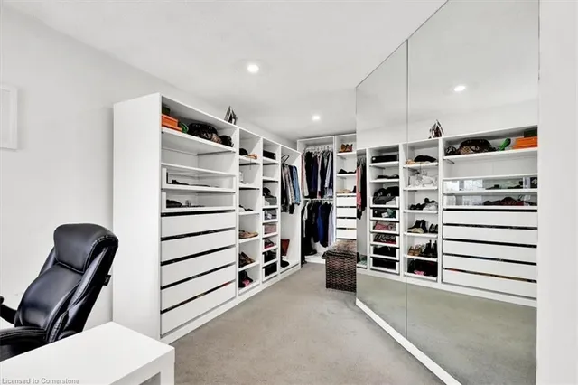 Additional image 30 of 13 Treeview Crt