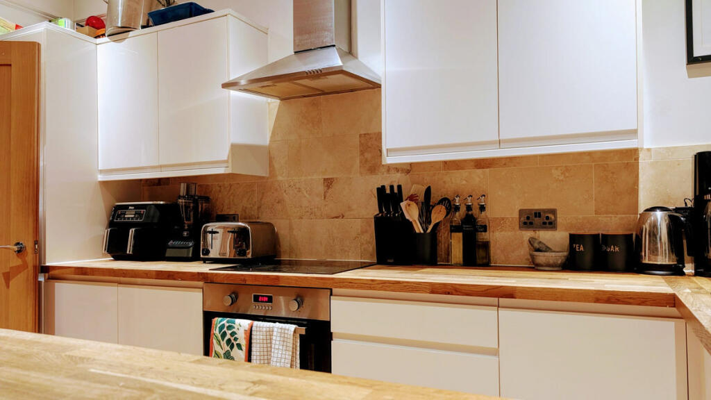 Additional image 13 of Tarring Road, Worthing, BN11