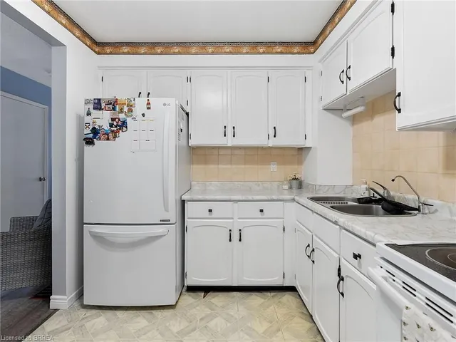 Additional image 18 of 51 Paulander Dr Unit 116