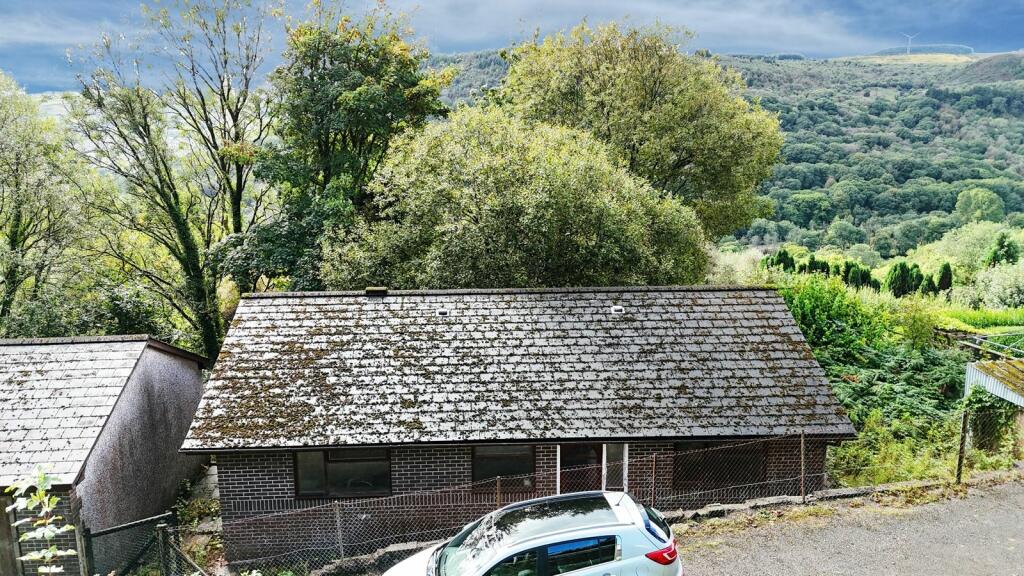 Additional image 22 of Brynamlwg, Penrhys Road, Ystrad, Pentre