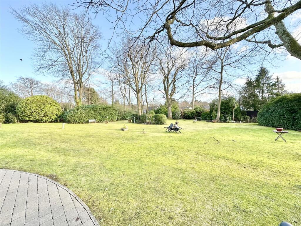 Additional image 13 of Whincroft Close, Ferndown