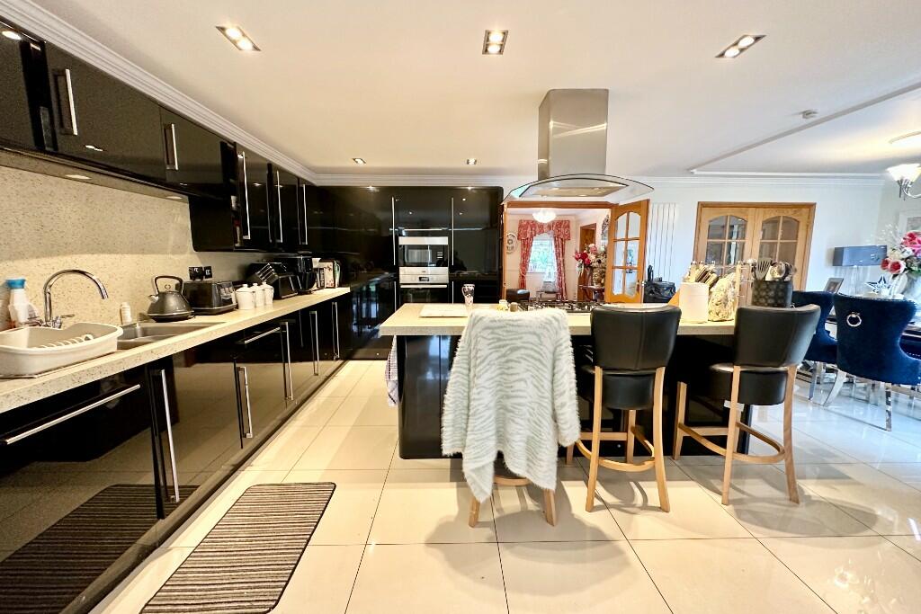 Additional image 10 of Branch Bungalow, Incline Top, Goatmill Road, Merthyr Tydfil