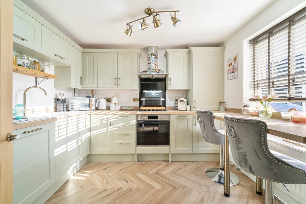 Additional image 2 of Cedern Avenue, Elborough, Weston-Super-Mare, BS24