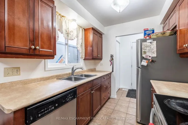 Additional image 11 of 97 Guildwood Dr