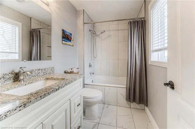 Additional image 31 of 82 Woolwich St