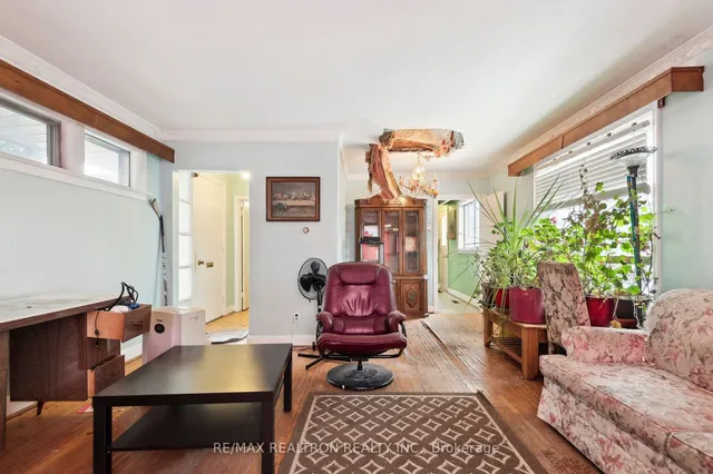 Additional image 16 of 201 Churchill Ave