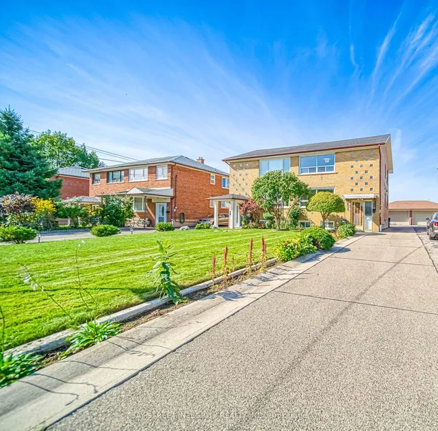 Additional image 2 of 12 Martini Dr