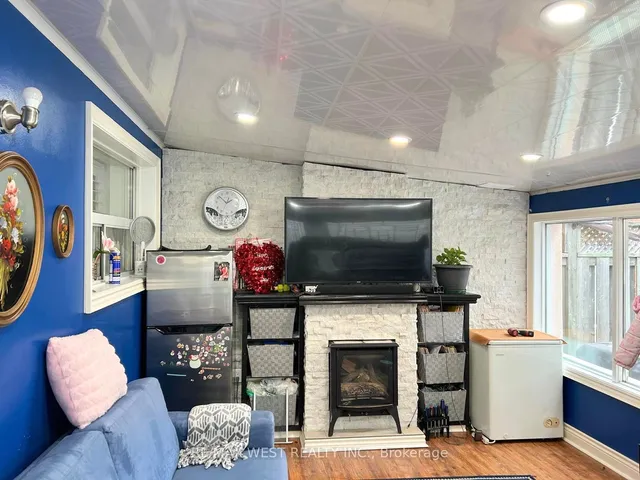 Additional image 29 of 59 Verobeach Blvd