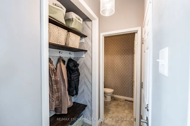 Additional image 12 of 3 Gowland Dr