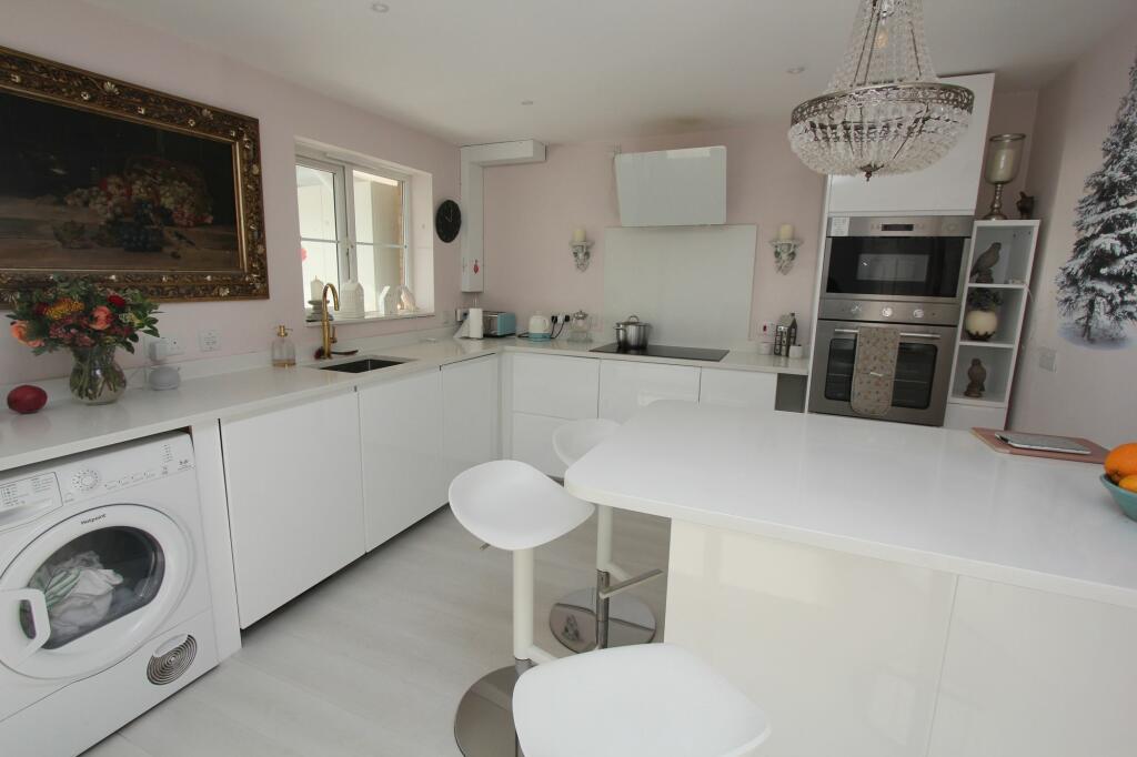 Additional image 19 of Heol Y Dryw, Rhoose Point, CF62 3LR