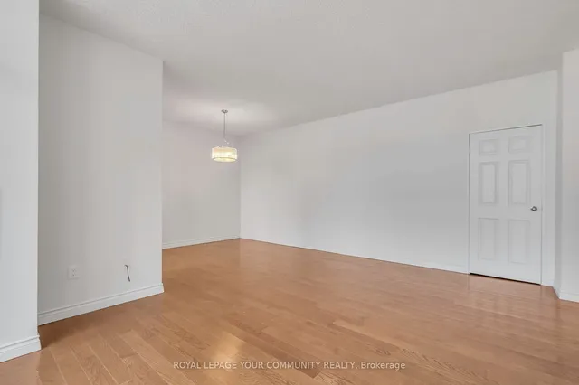 Additional image 17 of 86 Gloucester St Unit 1408