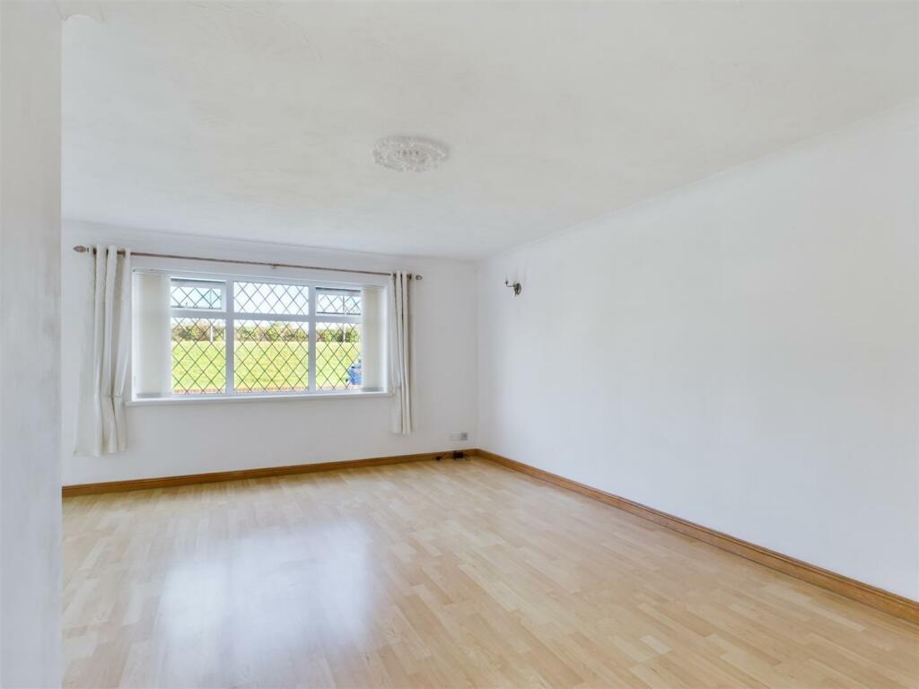 Additional image 12 of De Breos Drive, Porthcawl