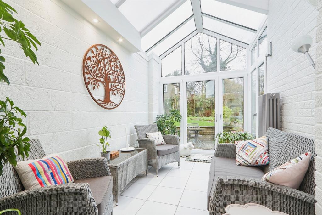 Additional image 11 of Acrehowe Rise, Baildon, Shipley