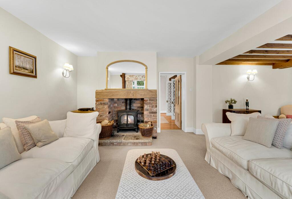 Additional image 8 of Large private plot in desirable Churton village