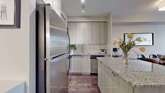 Additional image 7 of 1638 Bloor St Unit 204