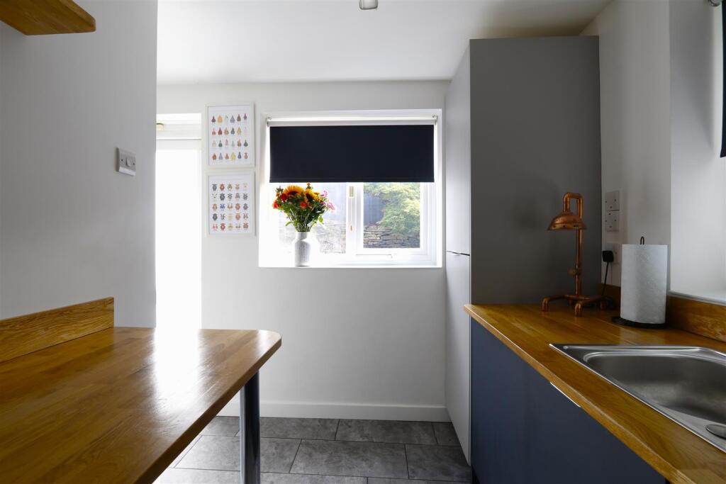 Additional image 10 of Pandy Cottage, Trelewis, Treharris